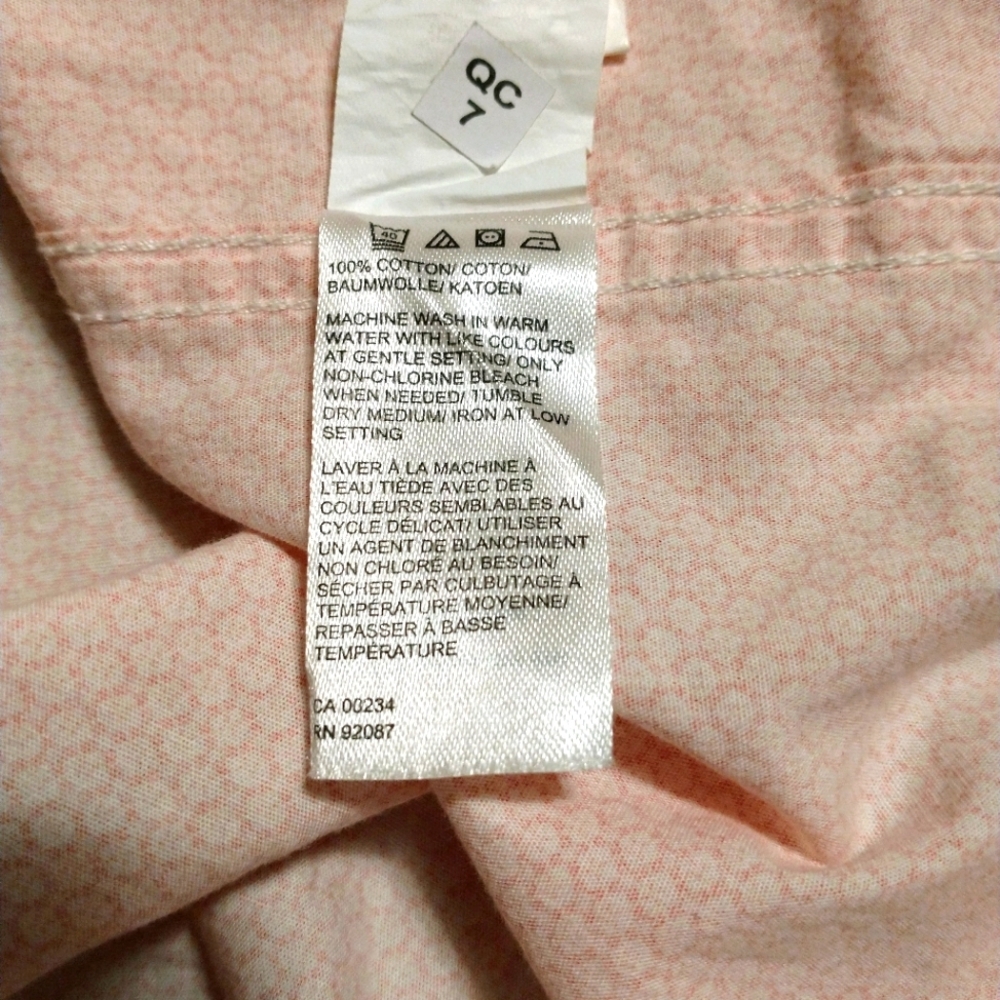 Saks Fifth Avenue Men's Short Sleeve Button Down Shirt - Picture 5 of 5